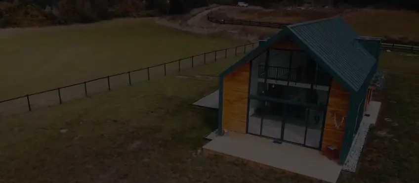 Paisaje volcánico del sur de Chile en el video promocional de Oleary Casas